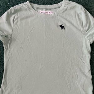 2 Abercrombie girls short sleeve shirts - size 9/10